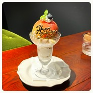 限定ピーチパフェ