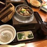 白老牛の釜めし