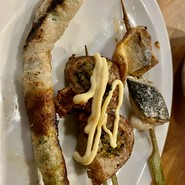 牛串魚串　野毛ザウルス