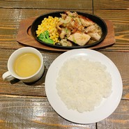 ステーキ＆ハンバーグ専門店 肉の村山 草加マルイ店