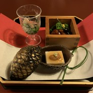 東京 芝 とうふ屋うかい