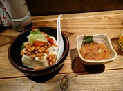 納豆キムチ冷奴とイカの塩辛