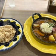 カフェ＆キッチン　unique（ユニック）