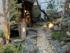 魚重楼