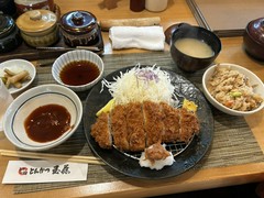とんかつ玉藤　千歳店