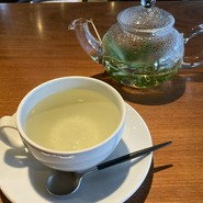自家製のハーブティー