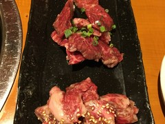 炭火焼肉あもん