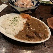牛刺しと焼肉としゃぶしゃぶと。仔虎国分町店