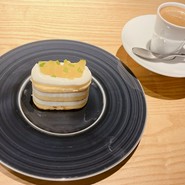 河内晩柑のケーキ　ラム　ミント