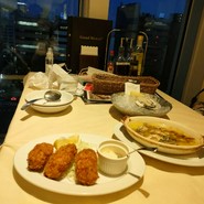 オイスタールーム名古屋ラシック店