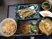 KITCHENめがね ときどき天然鮎