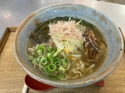 沖縄そば パパイヤとスブイ