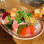 ビストロベベ
