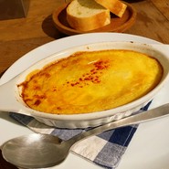 ビストロベベ