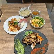 チーズプラス PIZZA＆GRILL 天王寺
