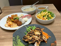 チーズプラス PIZZA＆GRILL 天王寺