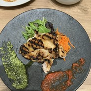 チーズプラス PIZZA＆GRILL 天王寺