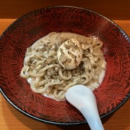 トリュフ薫る舞茸クリームうどん ¥2.200