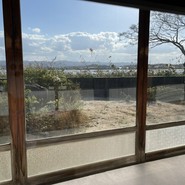 店内から見える湖