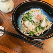 手打ちそばコウのトリ