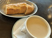 オー バカナル 銀座（AUX BACCHANALES）