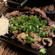 丸万焼鳥 本店
