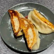 龍吟大餃子