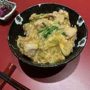 蕎麦屋だけど、絶品親子丼！