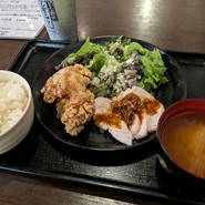 肉系居酒屋　肉十八番屋　人形町店