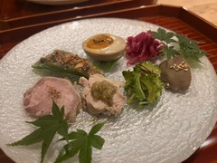 肉料理ワッゼカルネ