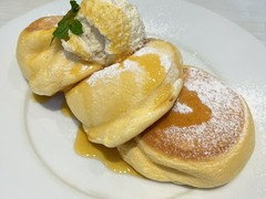 幸せのパンケーキ　神戸店