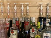21時まで宿泊者限定飲み放題のアルコール