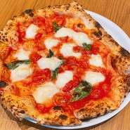 ピッツェリア トラットリア ダ オカピート（Pizzeria Trattoria da Okapi