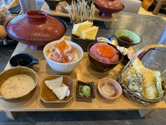 浮世離れのSHIMA DOROBO