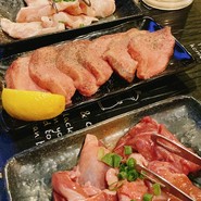 豚トロ・上タン塩・豚カシラ