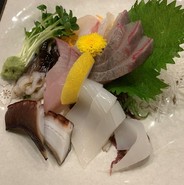 お刺身の盛合わせ１人前