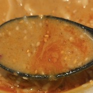 辛さの痺れが絶妙な担々スープ！