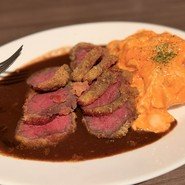 和牛かつ万歳　 Gyukatsu & Wagyu Beef Cutlet BANZAI