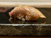 鮨 あまと 裏難波