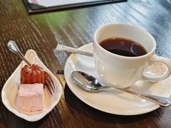 The　華紋