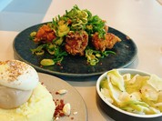 東京ギョーザスタンド ウーロン GREEN SPRINGS店