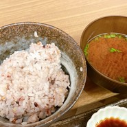 菜月 Tabenasse