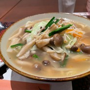 沖縄料理 あだん KITTE博多店