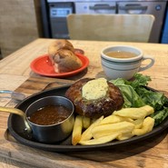 ハンバーグランチ
