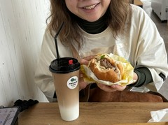 SHIMAUMA BURGER  淡路島本店