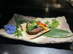 黒毛和牛と九条ネギの蒸し焼き