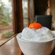 たまごかけご飯メレンゲ仕立て