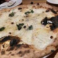 トラットリア ピッツェリア アレグロ 難波店