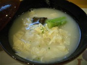 鱧と生湯葉の椀物（鱧のお出汁と生湯葉豆乳のコラボでまろやかな旨味を演出！）