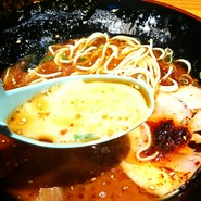 濃厚豚骨スープ